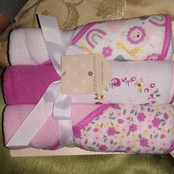 Hooded towels - Picture 3 of 3